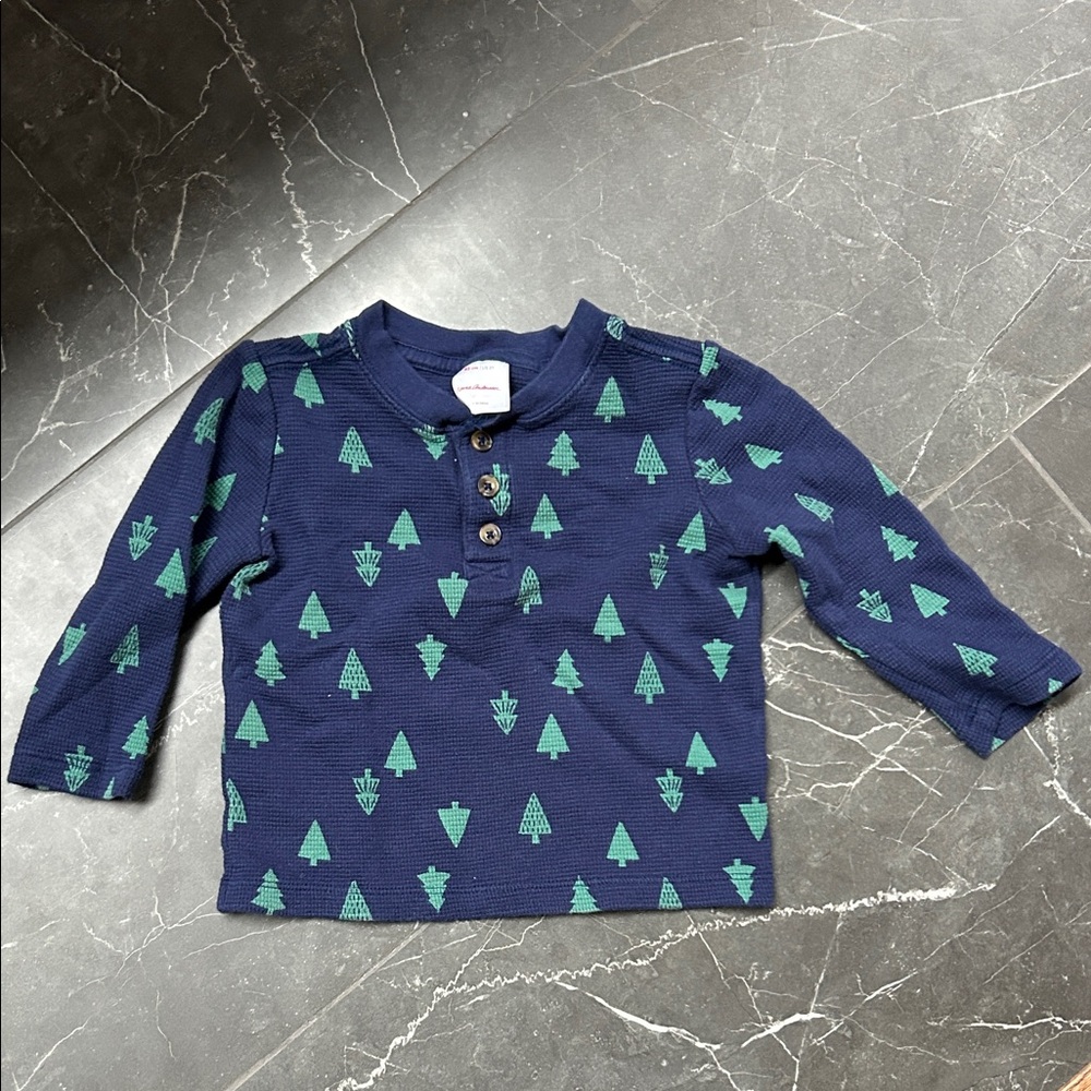 Hanna Andersson organic Navy Blue Kids Shirt with Green Tree Pattern 2T